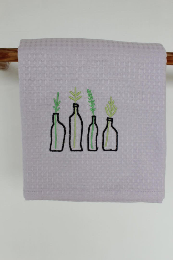 Adult bath towels with embroidery - Purple Vase