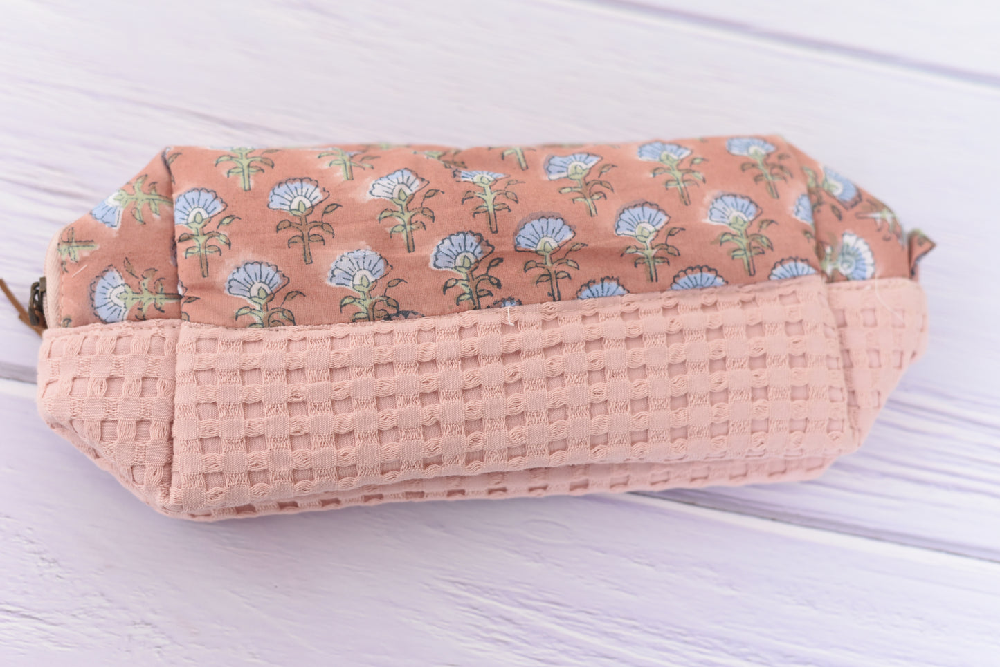 Travel pouch- Wine floral