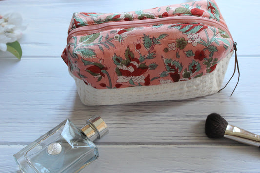 Travel pouch- Floral