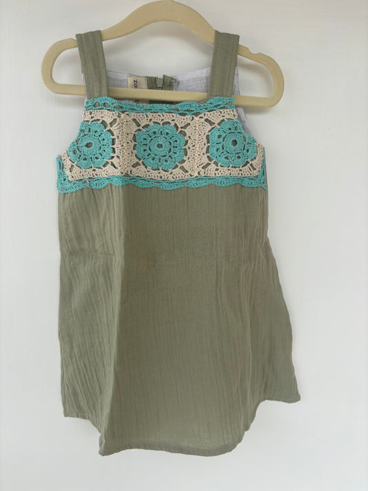 A line Muslin Crochet- Green