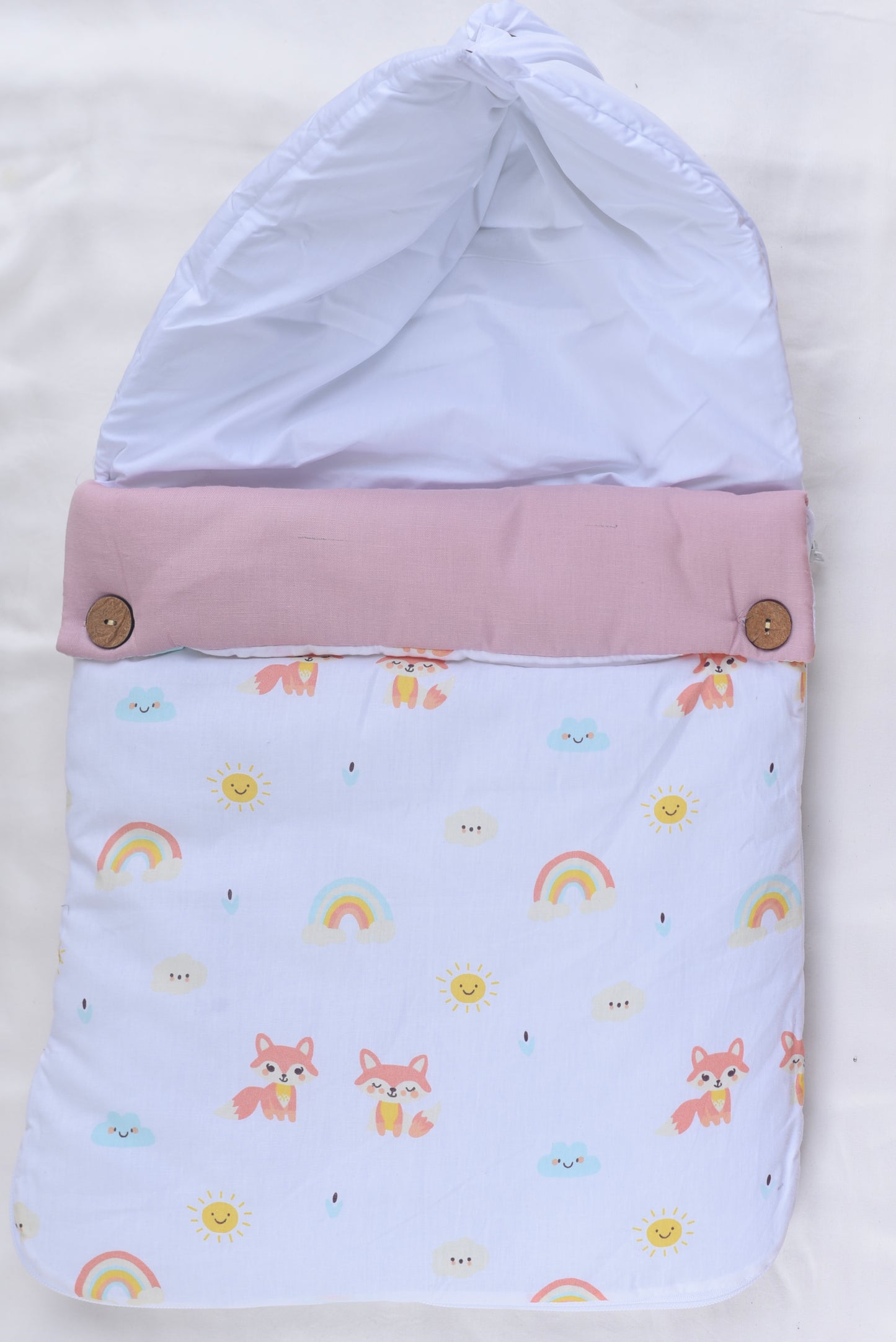 Baby Carrier Nest ,Carrying Nest Bag Portable Travelling Bed for 0-4 Months- Fox & rainbows