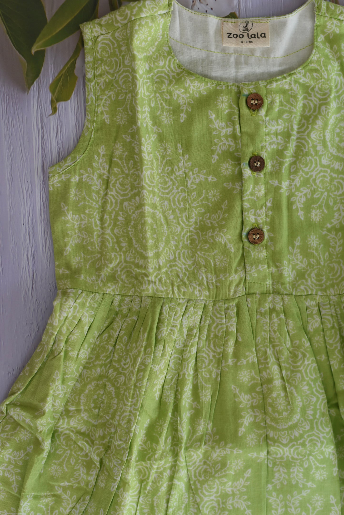Casual Sleeveless frocks for kids