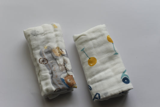 Muslin wipes/ burp cloth/ handkerchief- Pack of 2